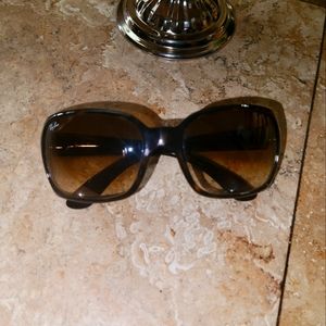 RayBan Women Sunglesses